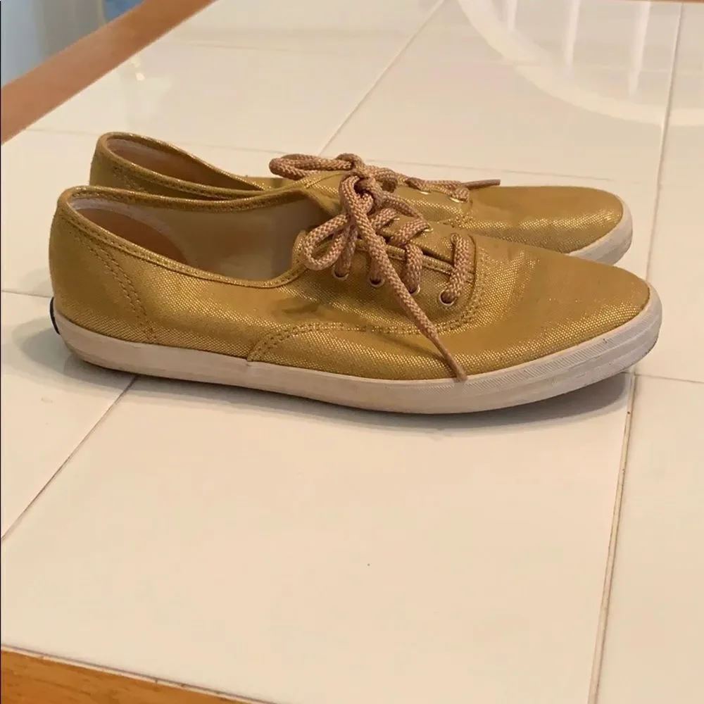 Keds gold sneakers with gold laces‎